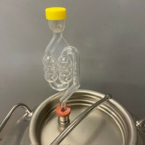 Vergistingsvat 25 liter van RVS met waterslot en kraan van Sansone